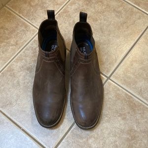 Mens Nunn Bush boots. Brown. 10.5